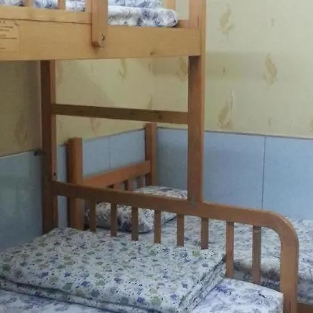 Dragon Hostel Hong Kong-2